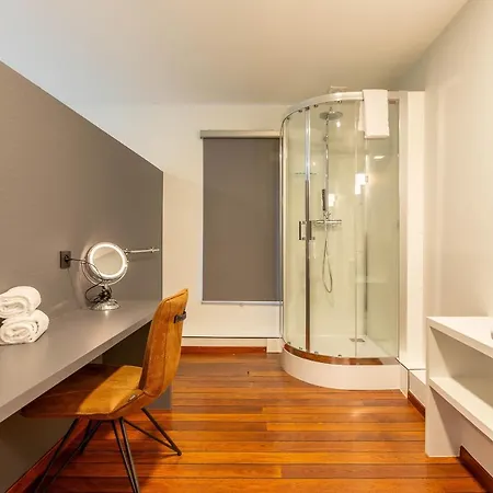 Villa 70 - Pour 16 Personnes *